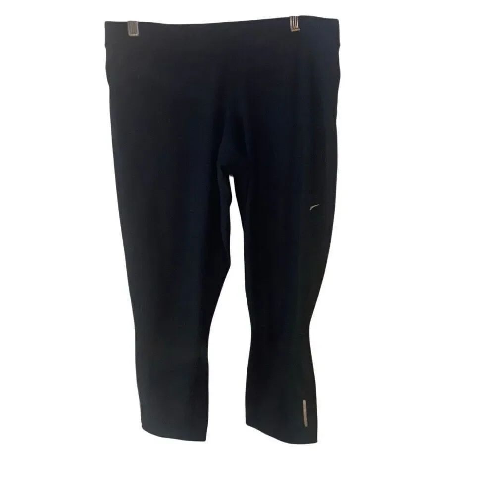 Nike Just do it XL cropped length zip pocket black